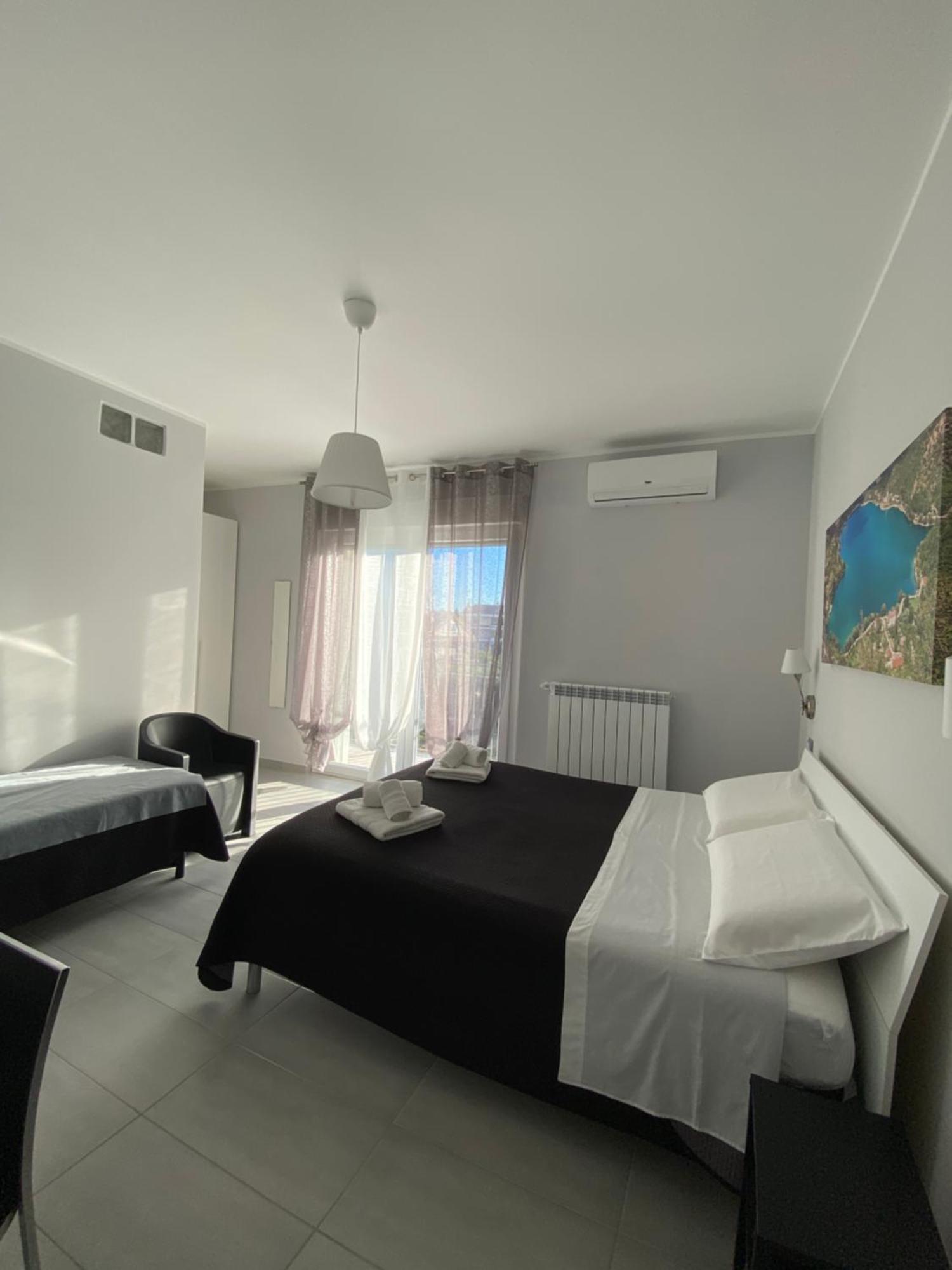 Colline Del Sole Bed & Breakfast San Salvo Eksteriør bilde
